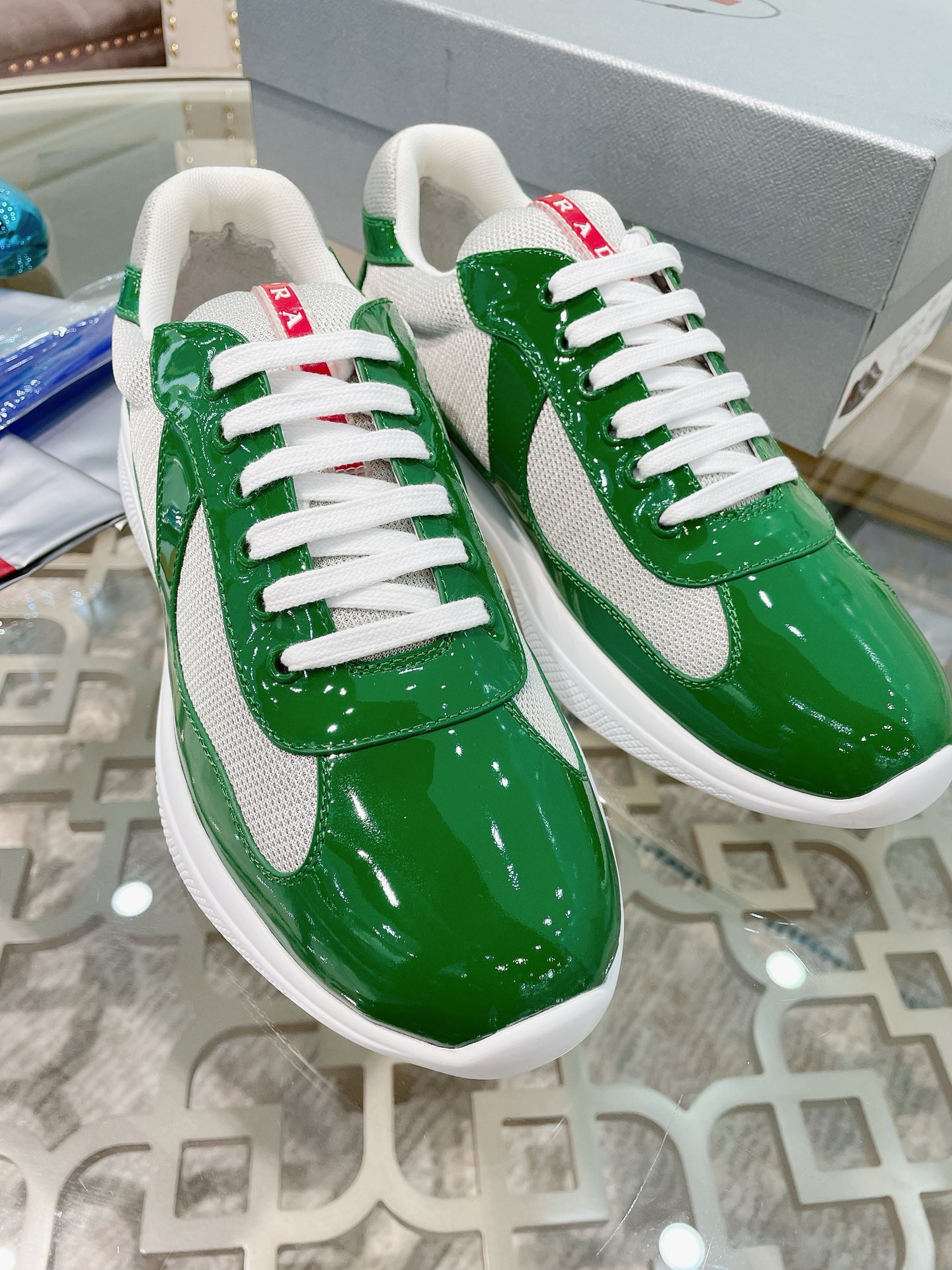 Pra*a sneaker 2024091401
