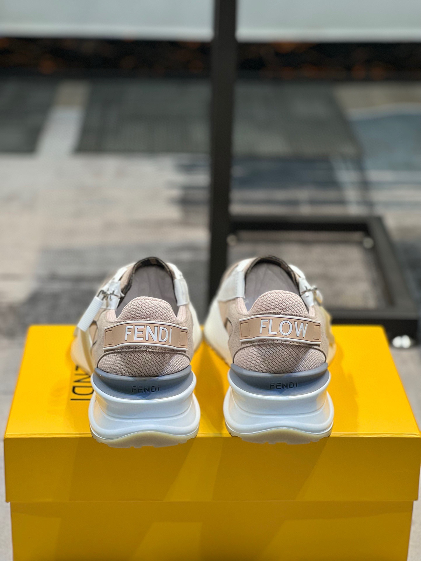 F**di sneaker 202409601