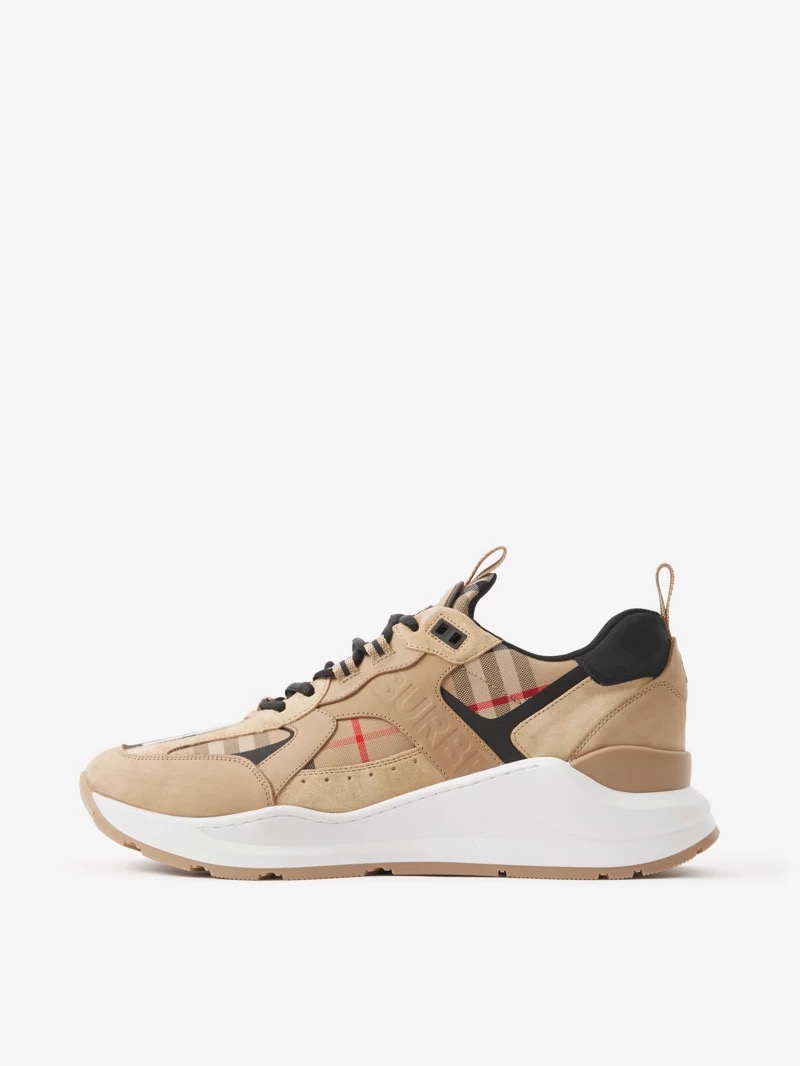 B**rry sneaker 2024091701