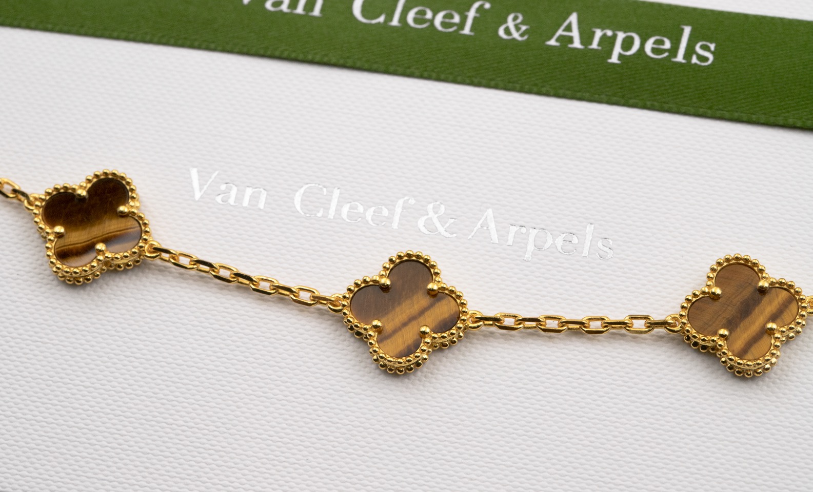 VCA Bracelet 2024092001