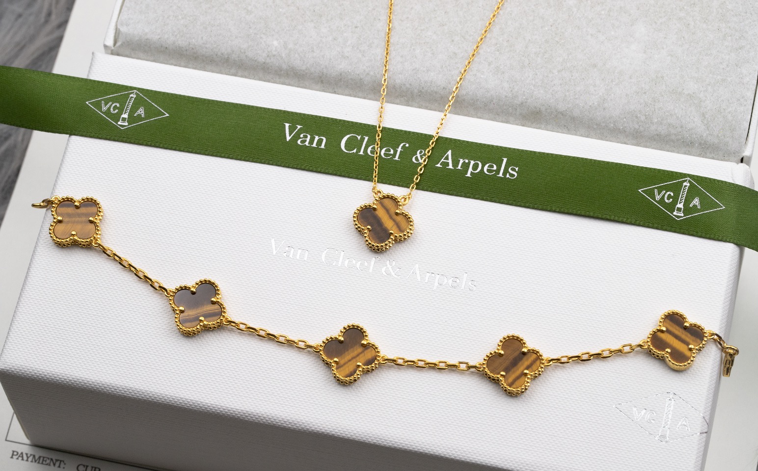 VCA Bracelet 2024092001