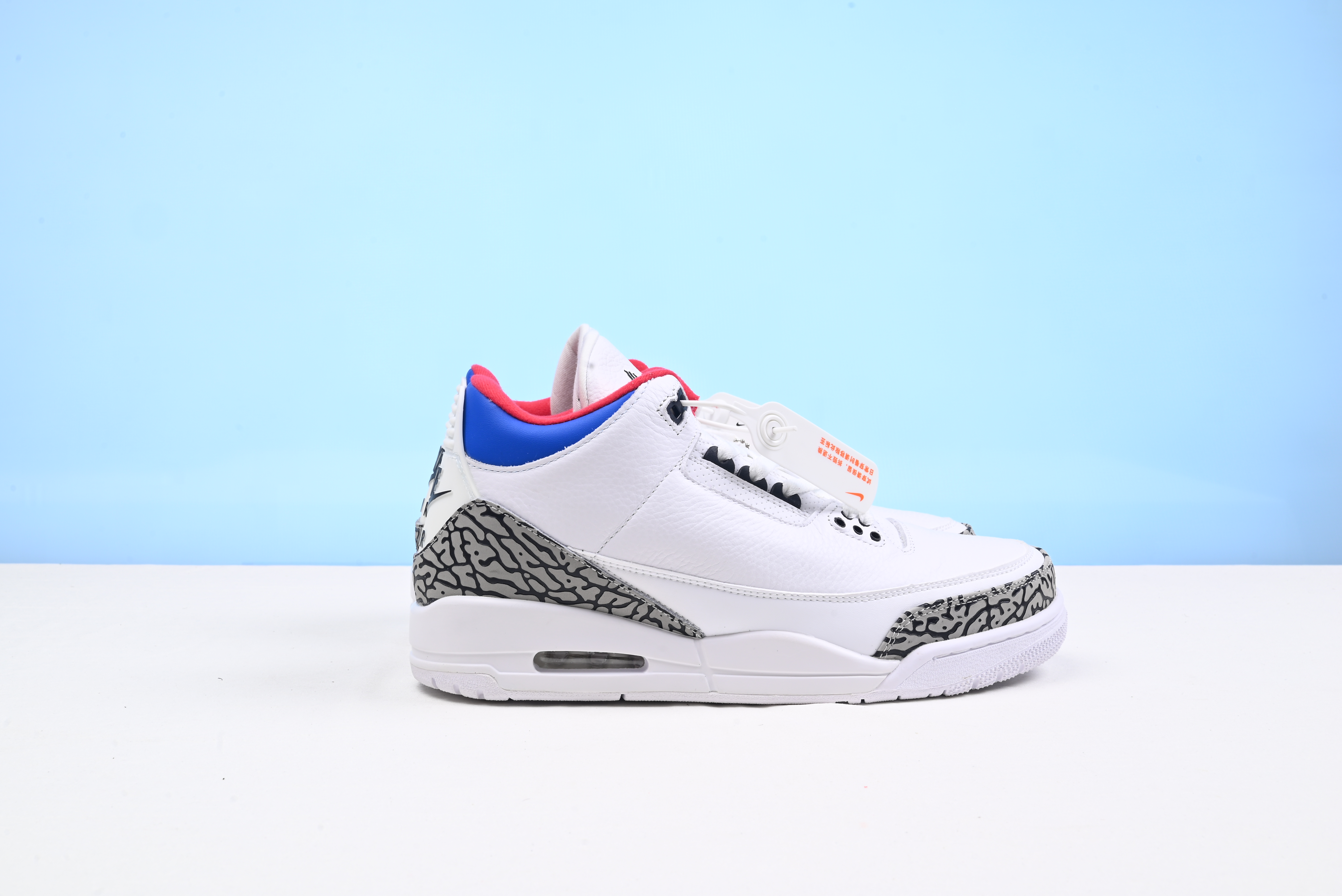 Jordan 3 Retro Seoul AV8370-100