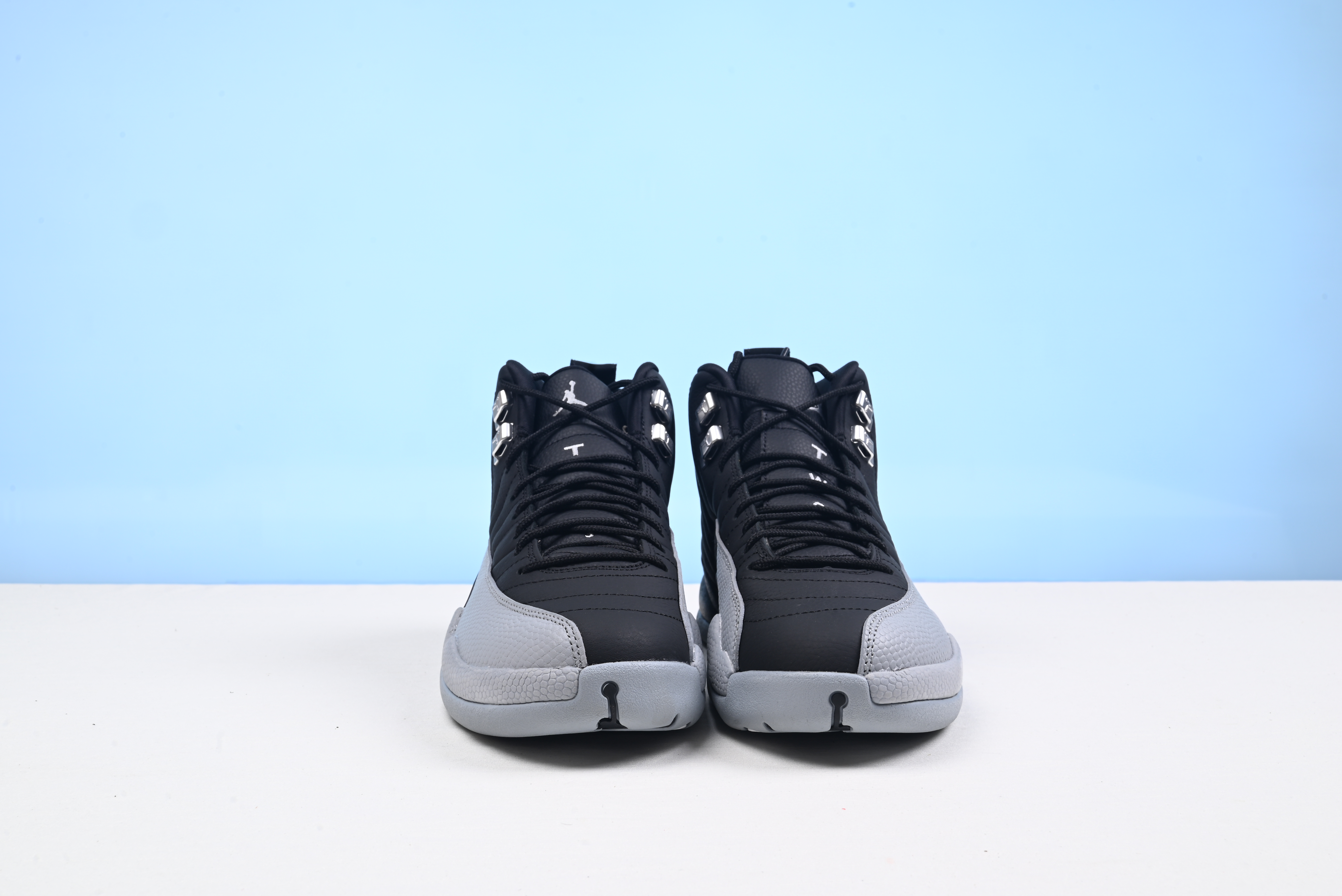 Jordan 12 Retro Barons CT8013-010