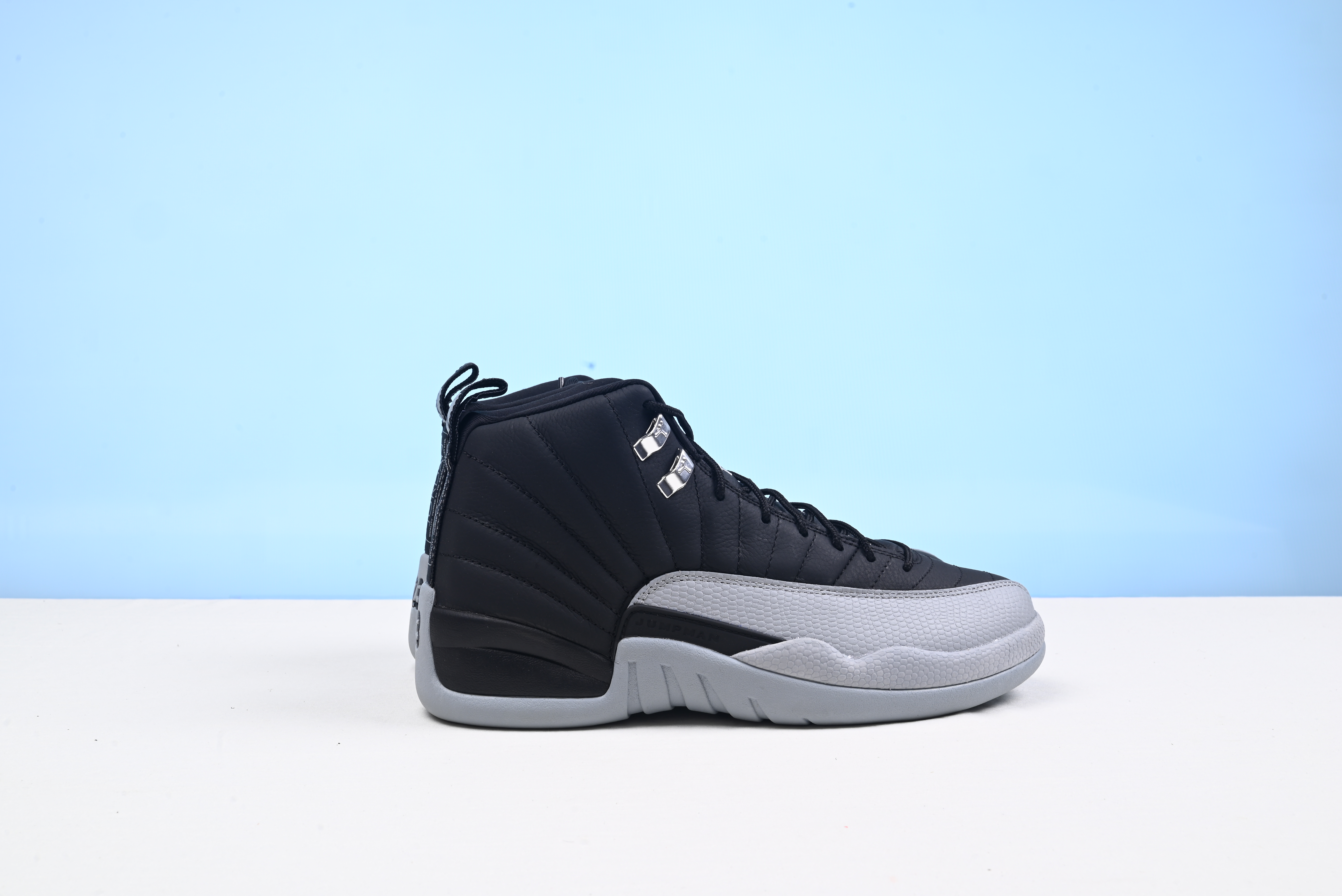 Jordan 12 Retro Barons CT8013-010