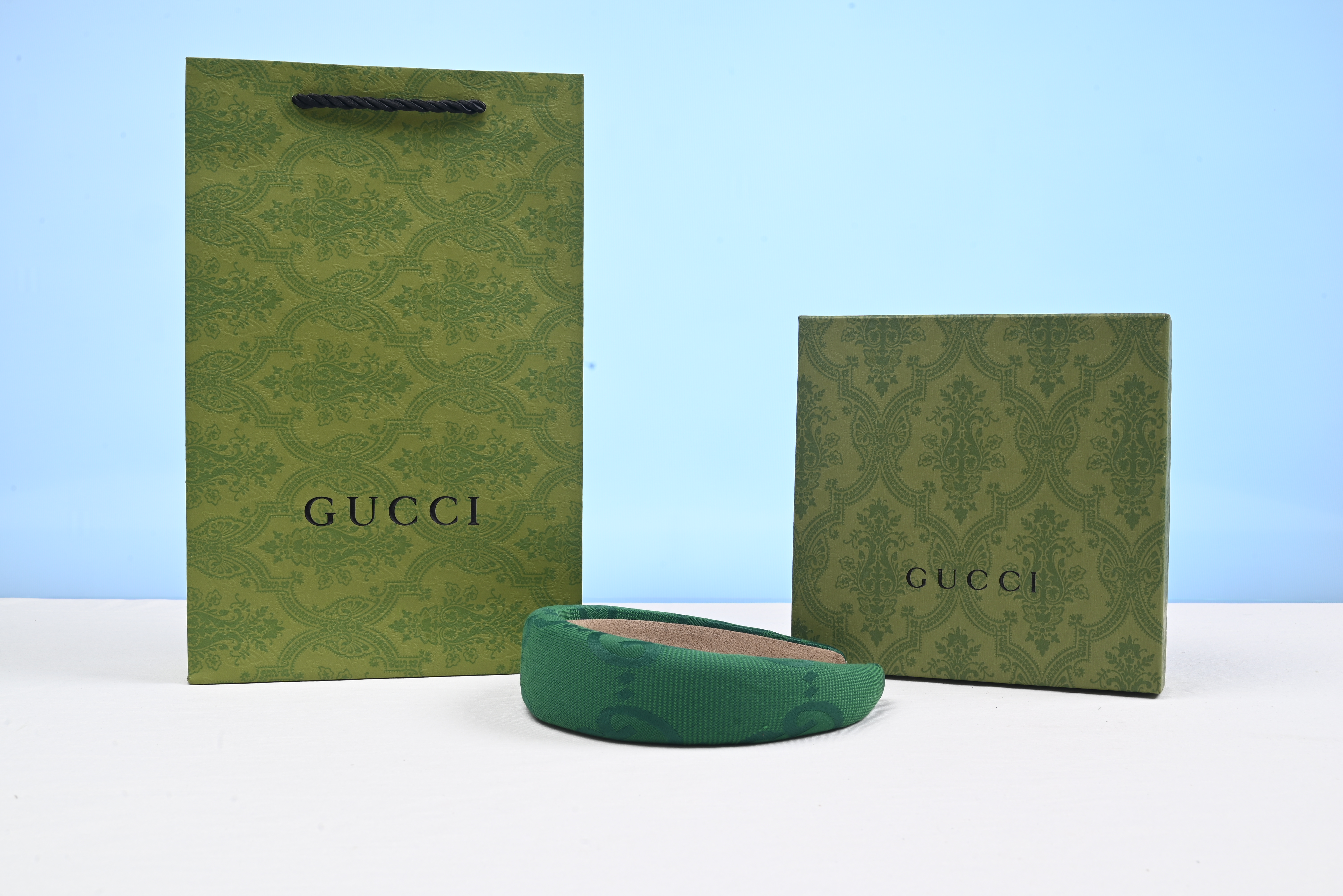 G*u*i headband 2024100801
