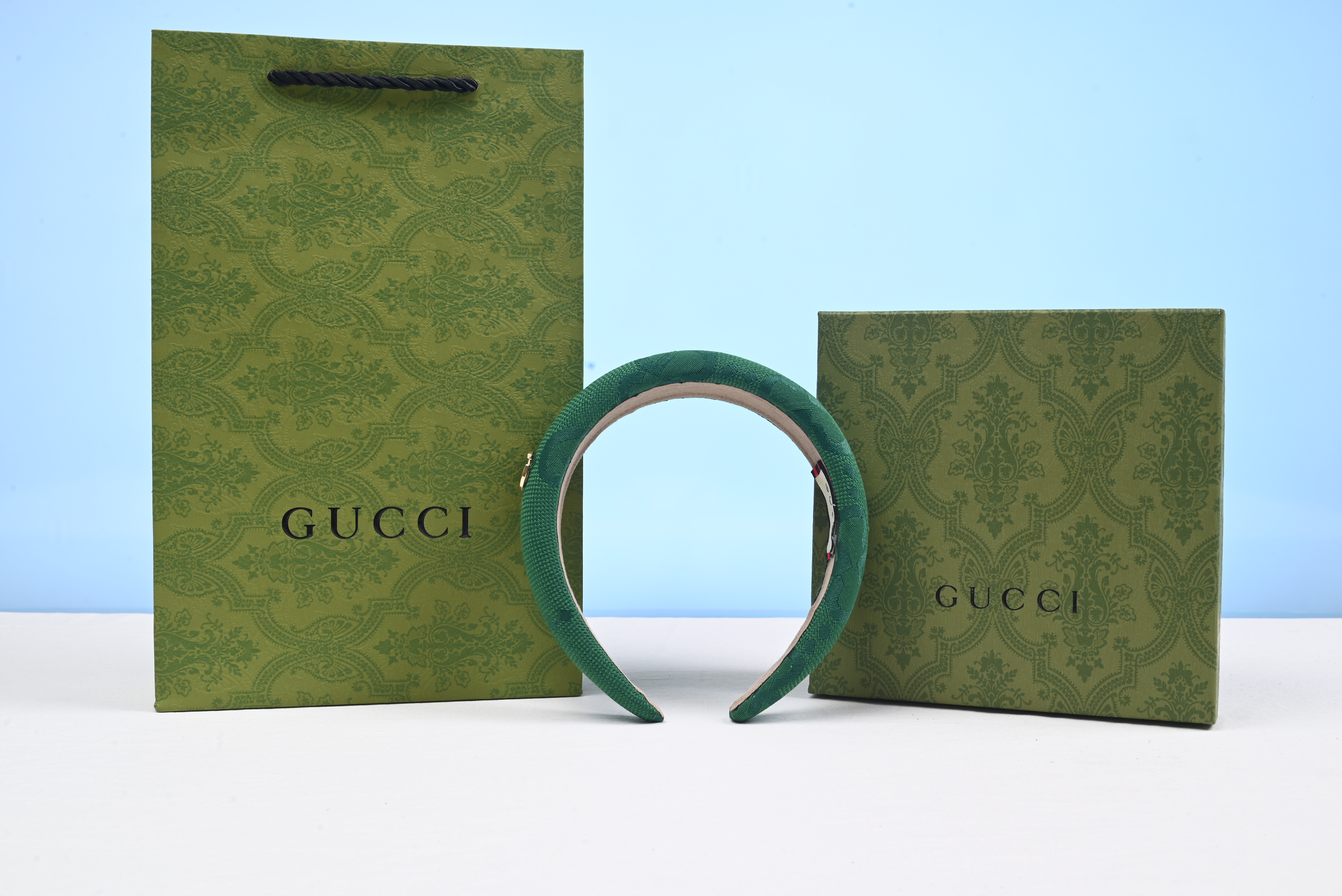 G*u*i headband 2024100801