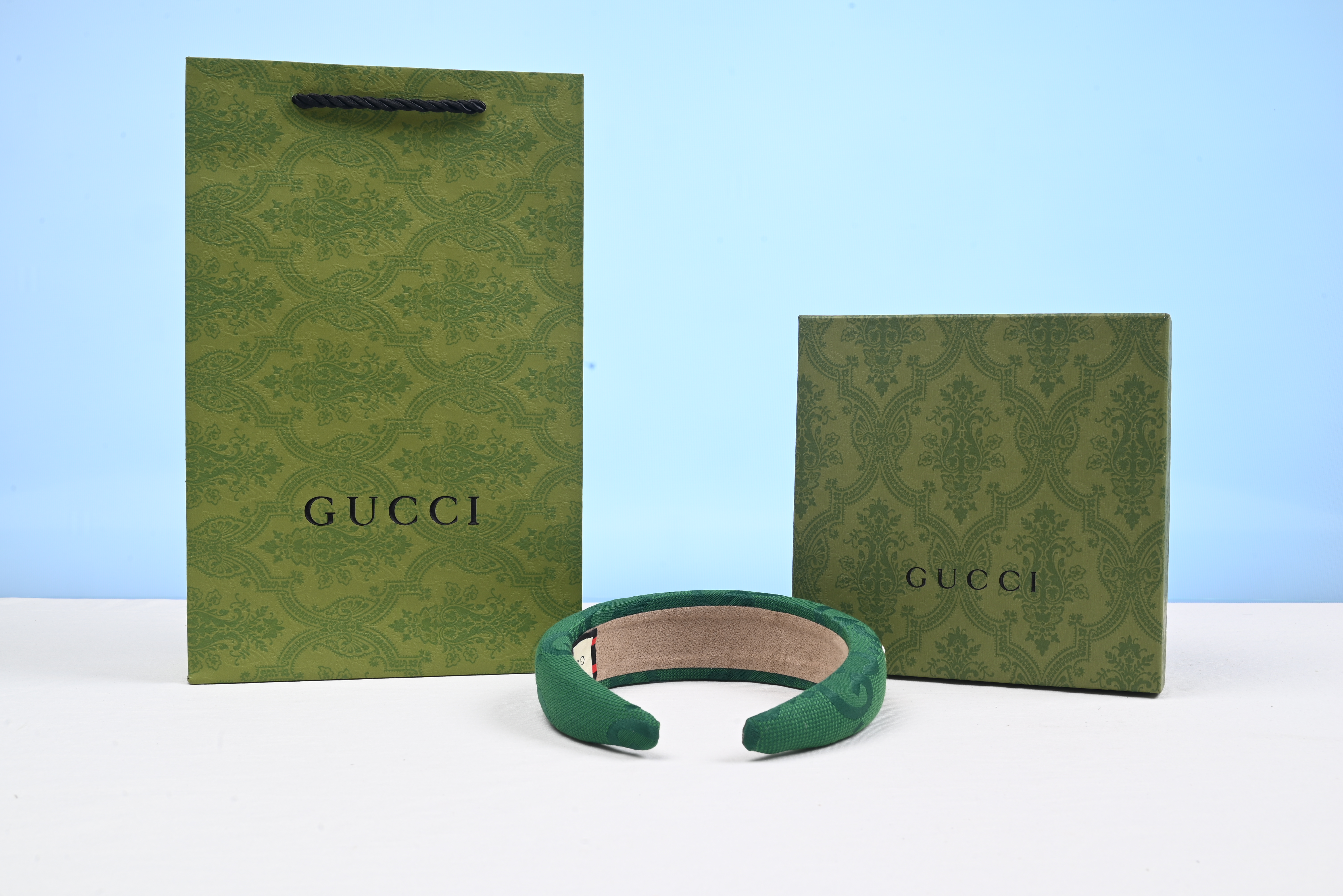 G*u*i headband 2024100801