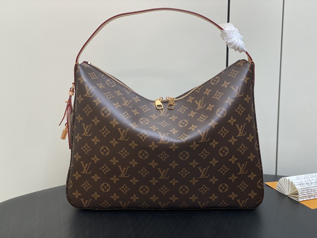 LV Slouchy MM size 40*30*10CM