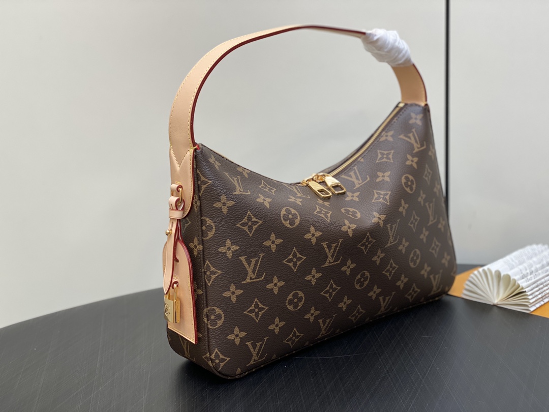 LV Slouchy PM size 33*22*9CM