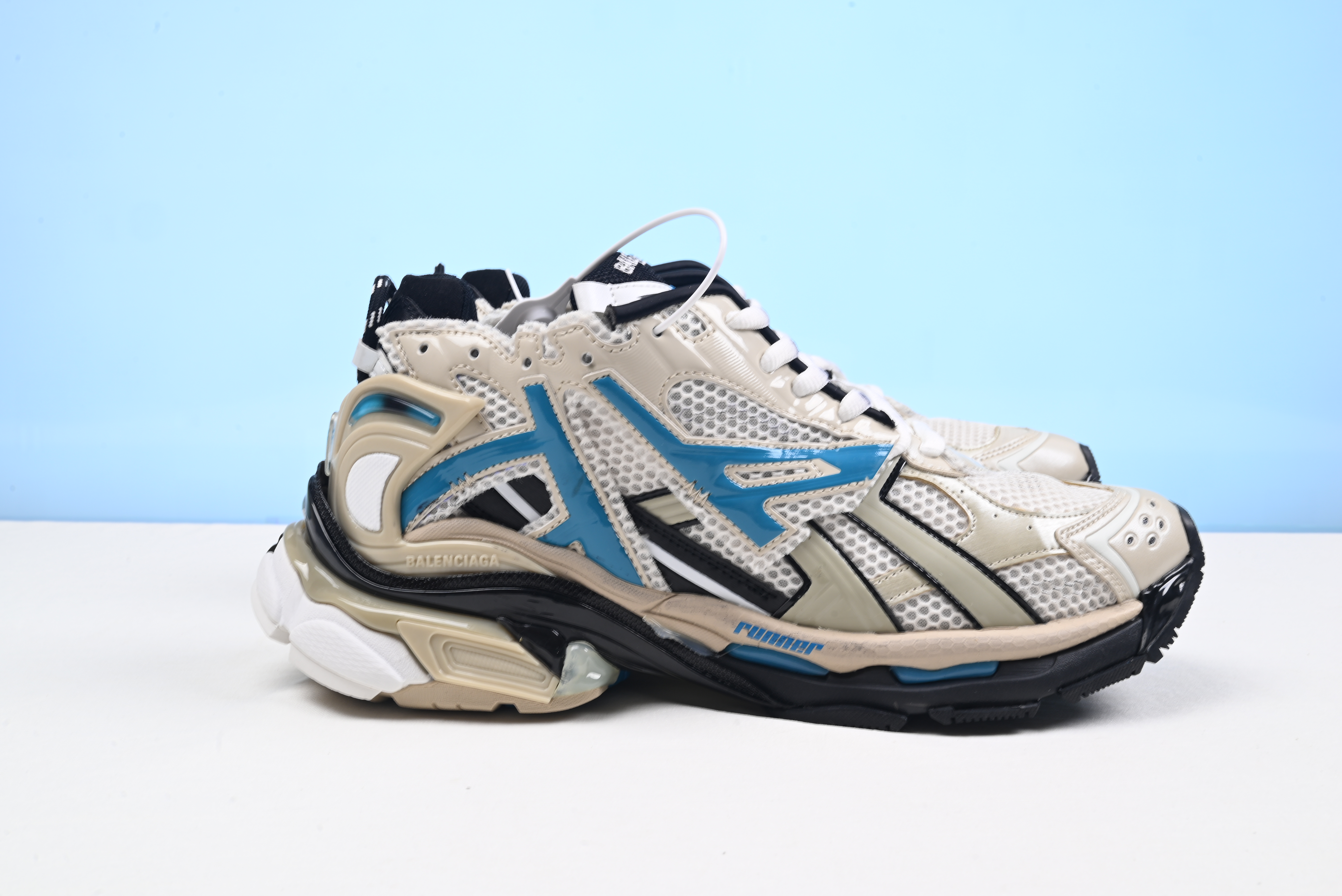 Ba*len*cia*ga sneaker 2024101401