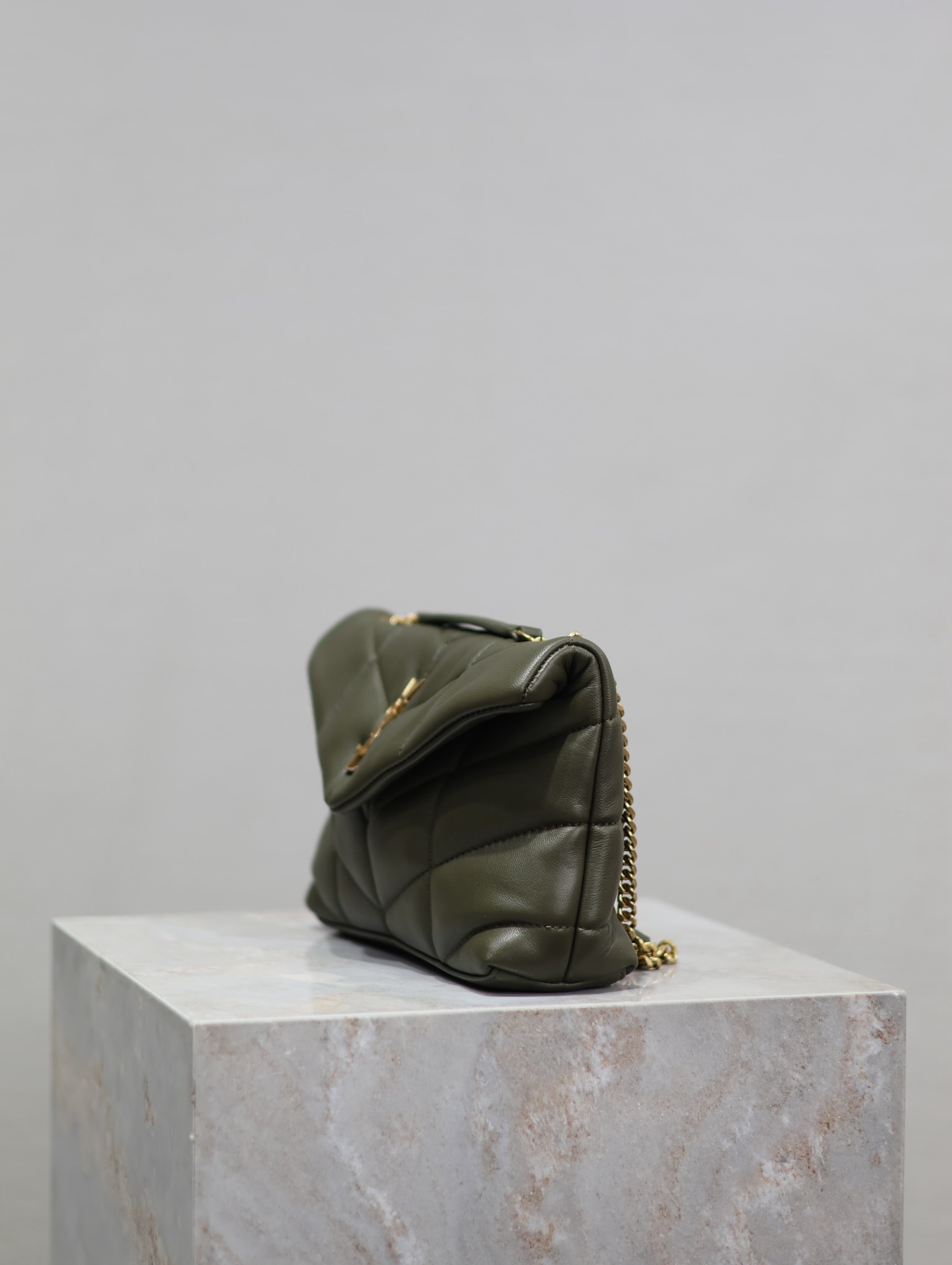 Y*L loulou puffer 23cm