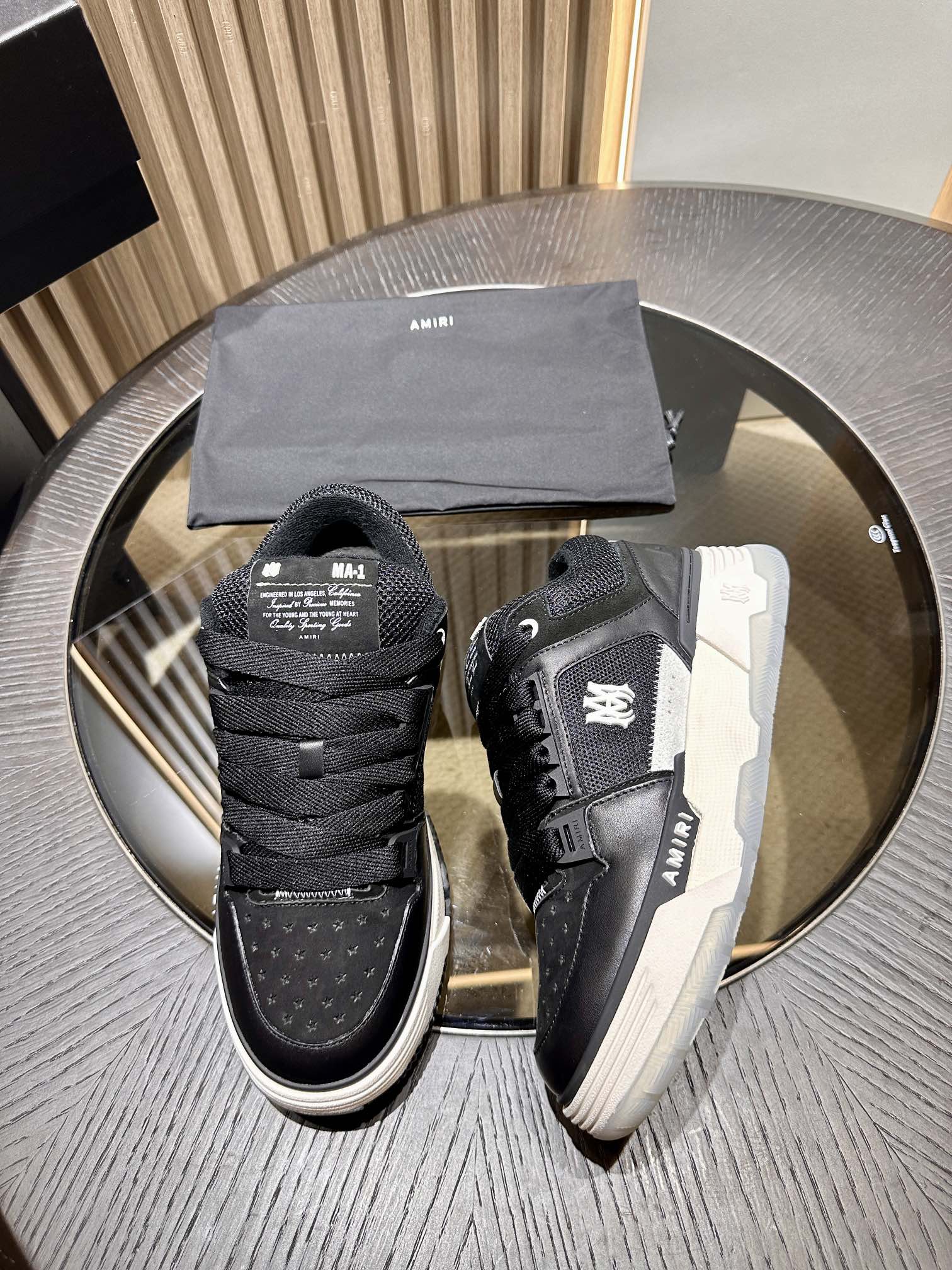 Amiri sneaker 2024101801