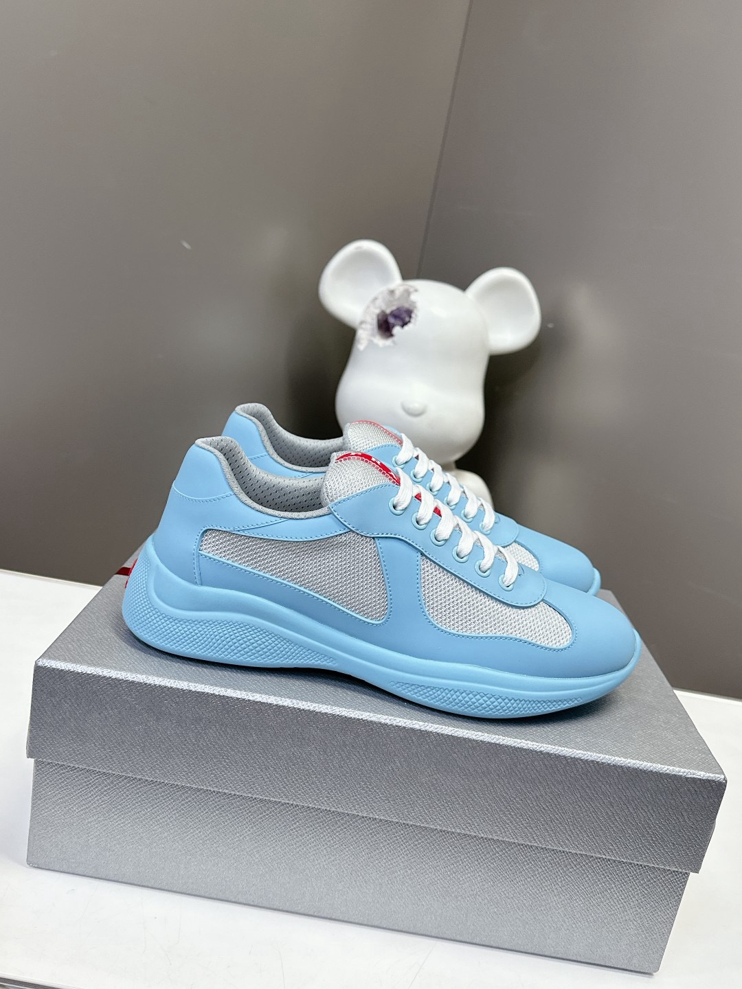 Pra*a sneaker 2024102401