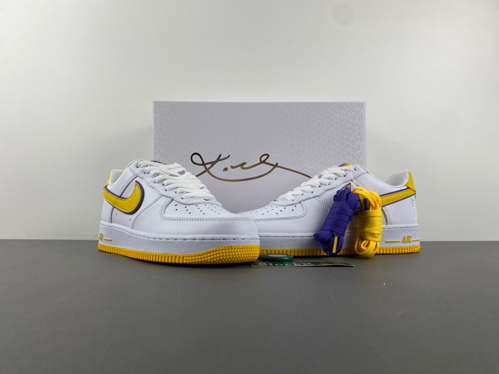 Kobe Bryant Nike Air Force 1 Low FZ1151-100
