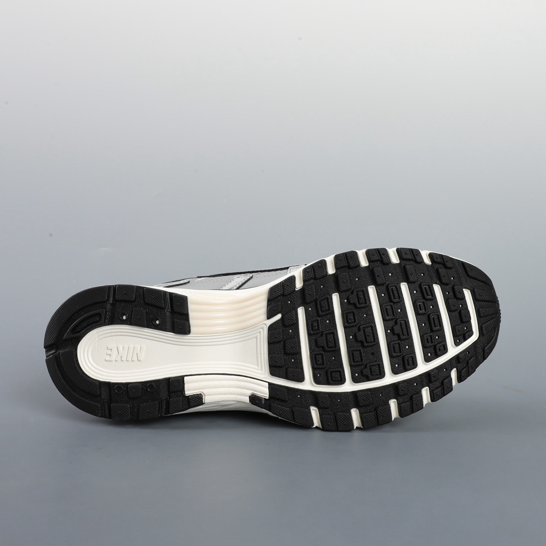 Nike P-6000 Metallic Silver CN0149-001