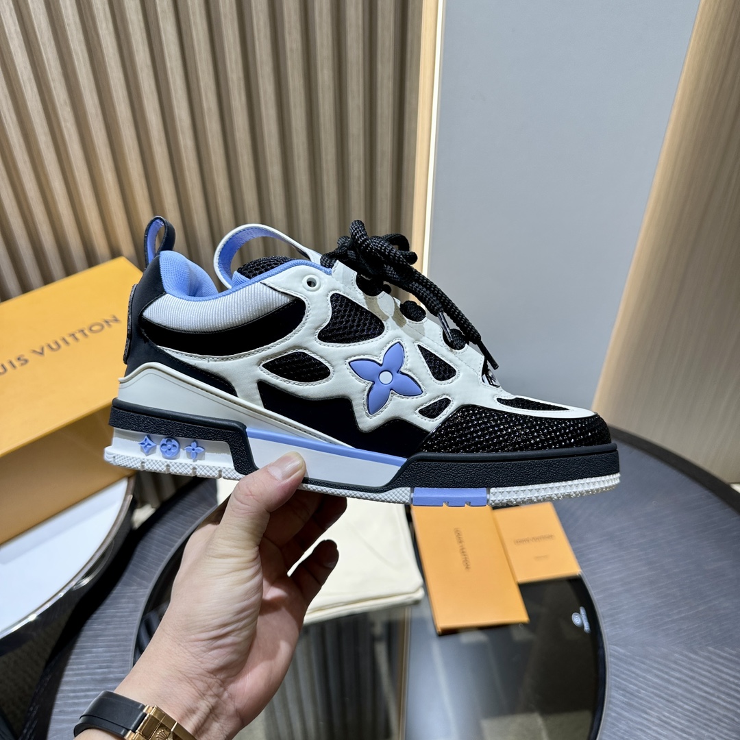 LV sneaker 2024103102
