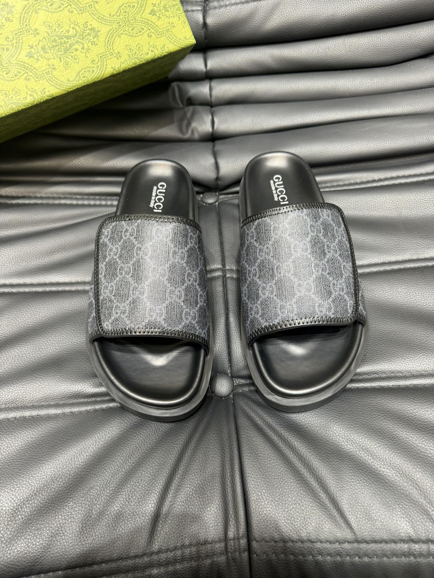 G*u*i slipper 2024103101