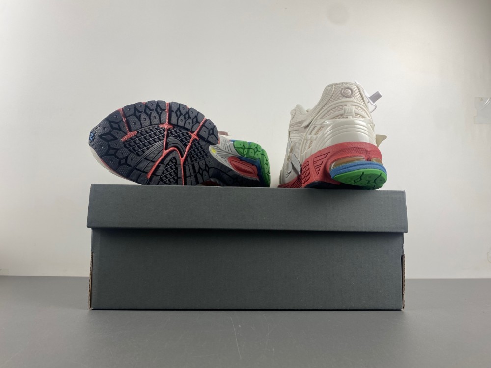New Balance 1906A Sea Salt Astro Dust  M1906AB