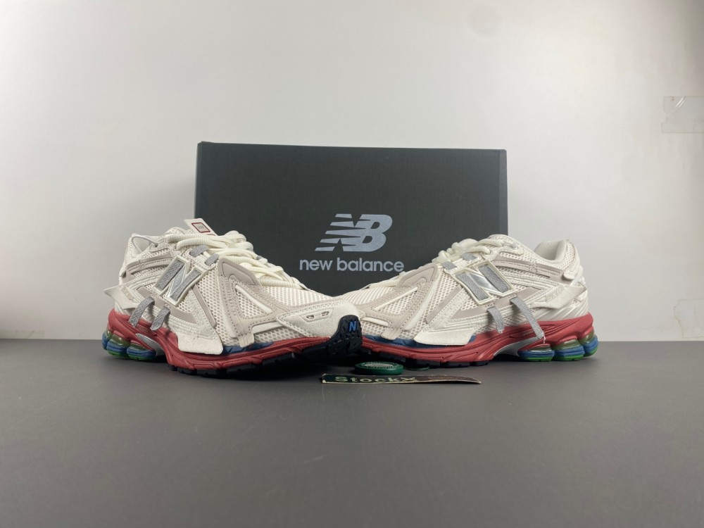 New Balance 1906A Sea Salt Astro Dust  M1906AB