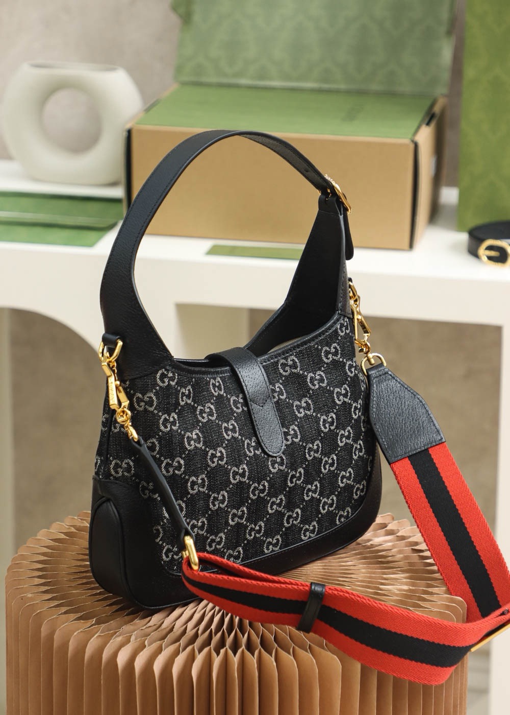 G*u*i jackie 1961 denim 28*19*4.5cm