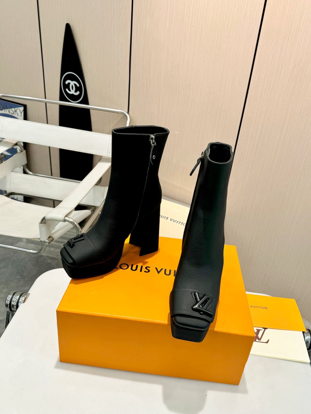LV boots 2024111301