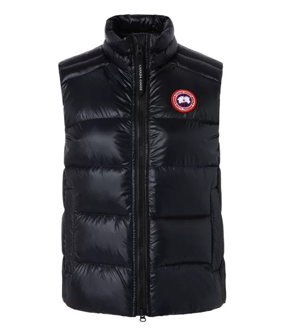 Can*a Go*e vest 2024112203