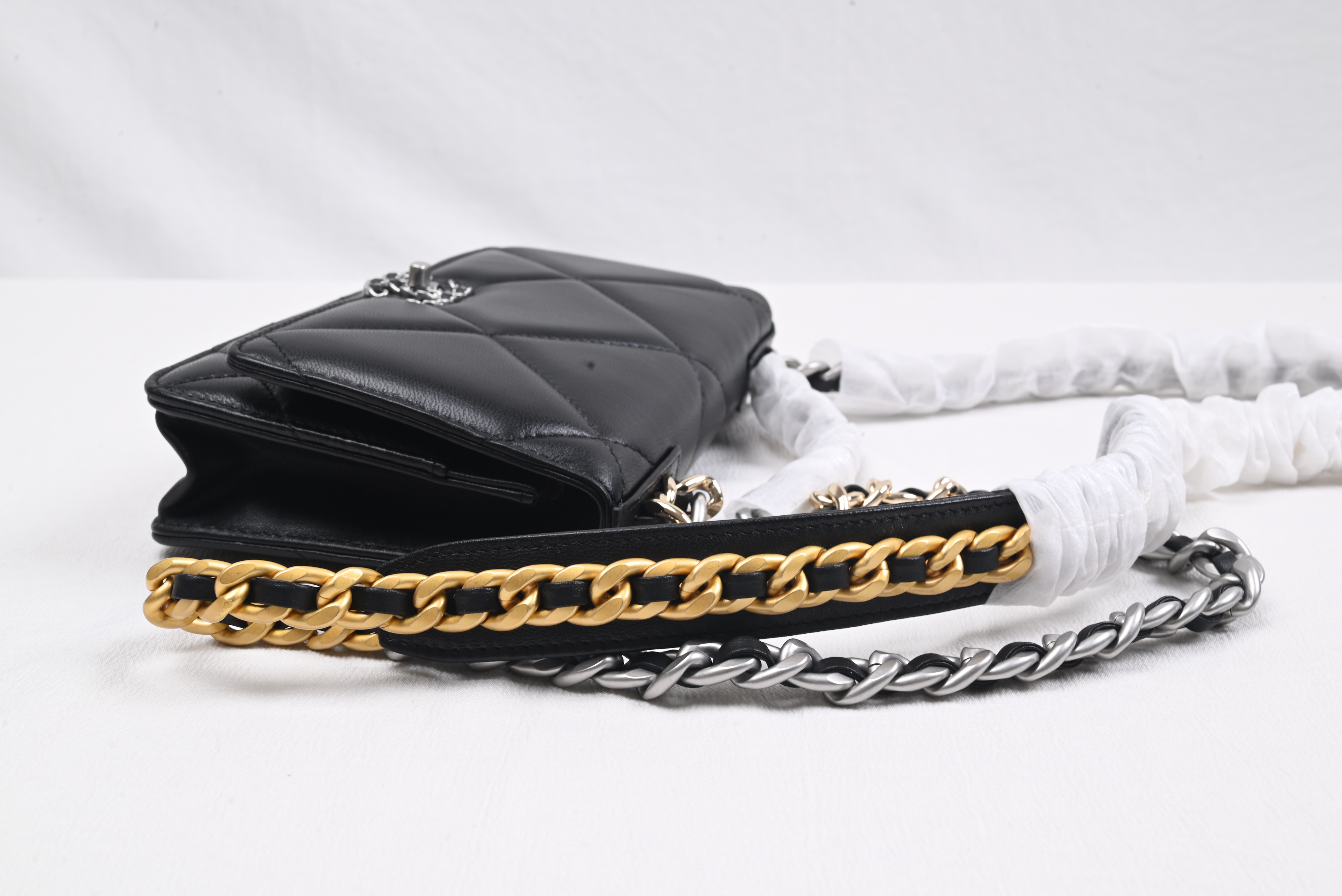 Ch*el lambskin quilted Ch*el 19 wallet on chain woc black