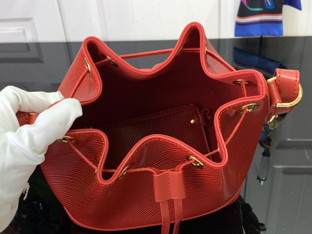 LV noe BB red 20*15*20CM 2024121005
