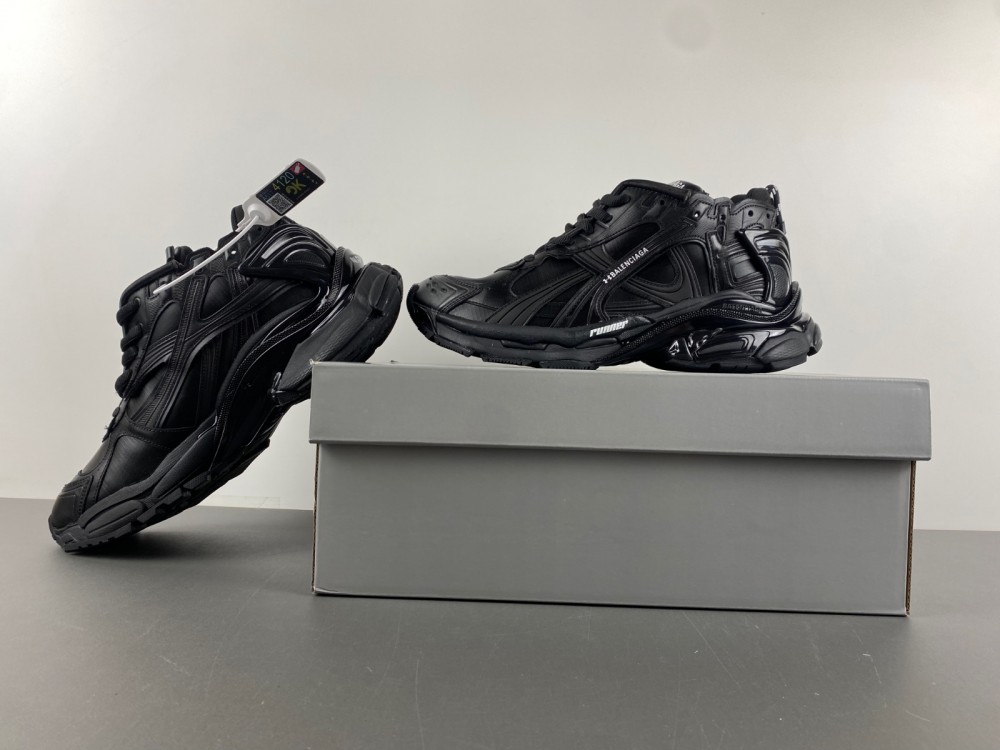 Ba*len*cia*ga sneaker 2024121201