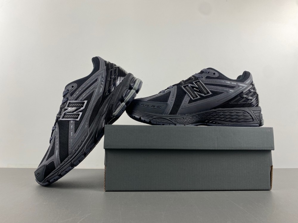New Balance 1906R Black Phantom  M1906RLB