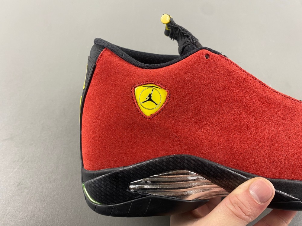 Jordan 14 Retro Challenge Red  654459-670