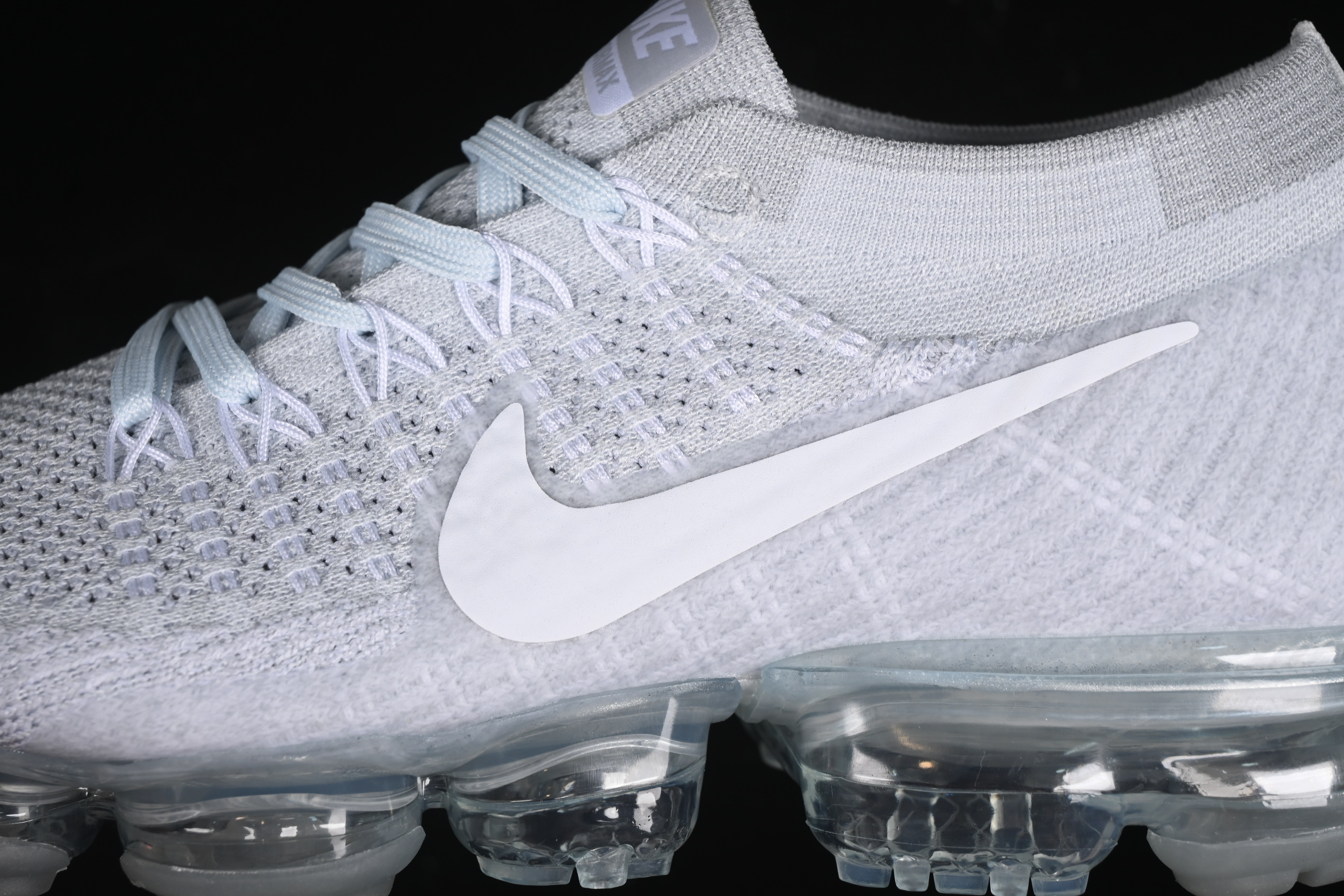 Nike Air VaporMax Triple White 849558-100