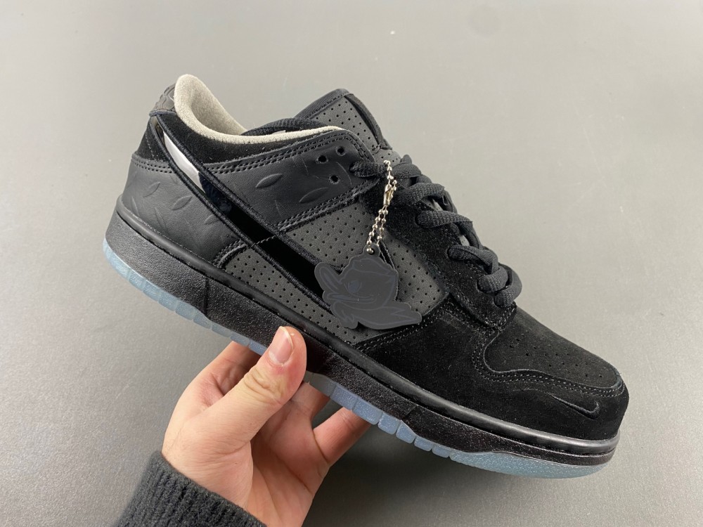 Nike Dunk Low Ducks of a Feather Black University of Oregon PE  HV1470-001