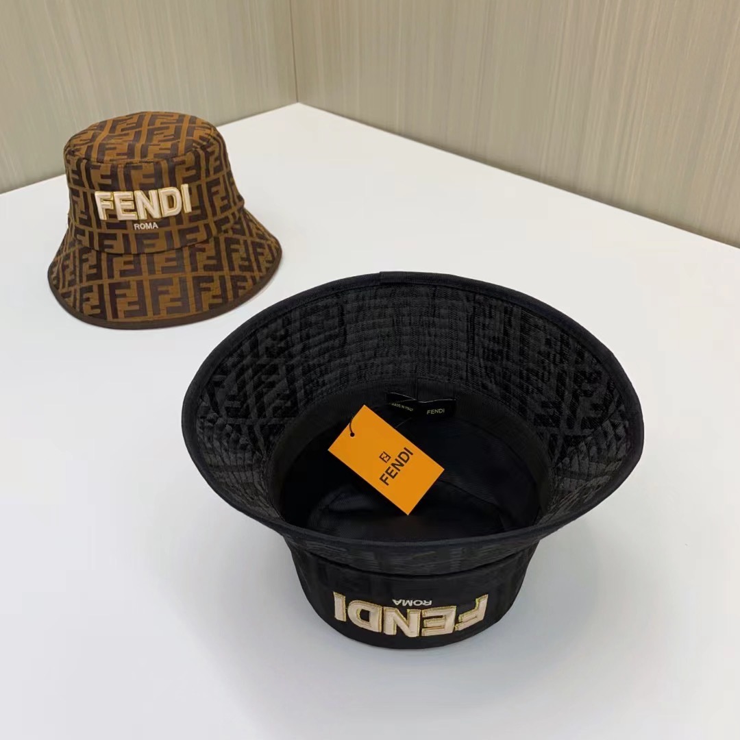 F**di hat 2024121701