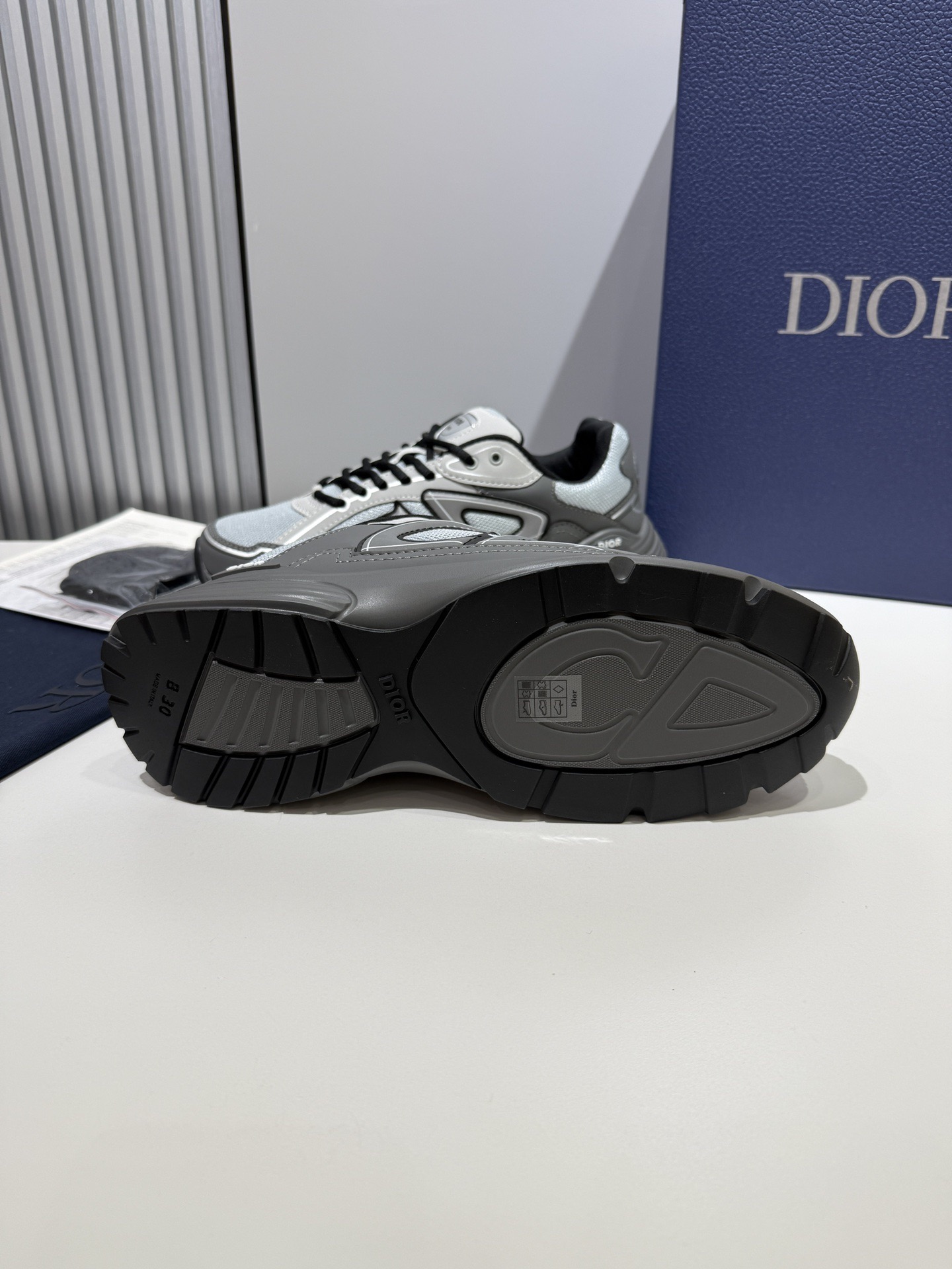 D*or b30 anthracite grey 2024121901