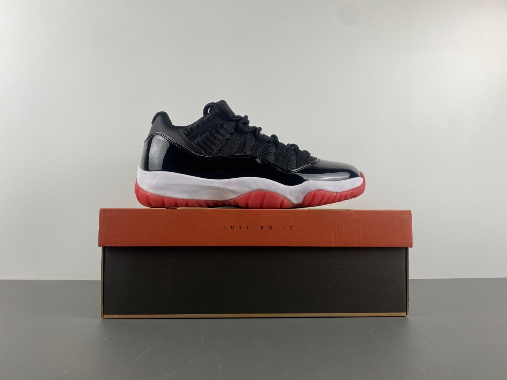 Jordan 11 Retro Low Bred 2025  FV5104-006