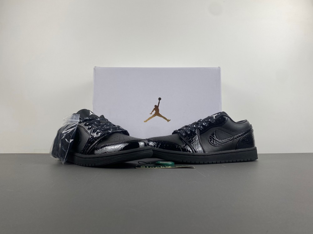 Jordan 1 Low SE Patent Elephant Black  HJ7743-010
