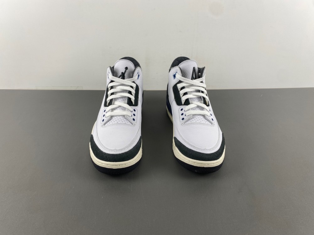 Air Jordan 3 Retro OG SP Diffused Blue HV8571-100