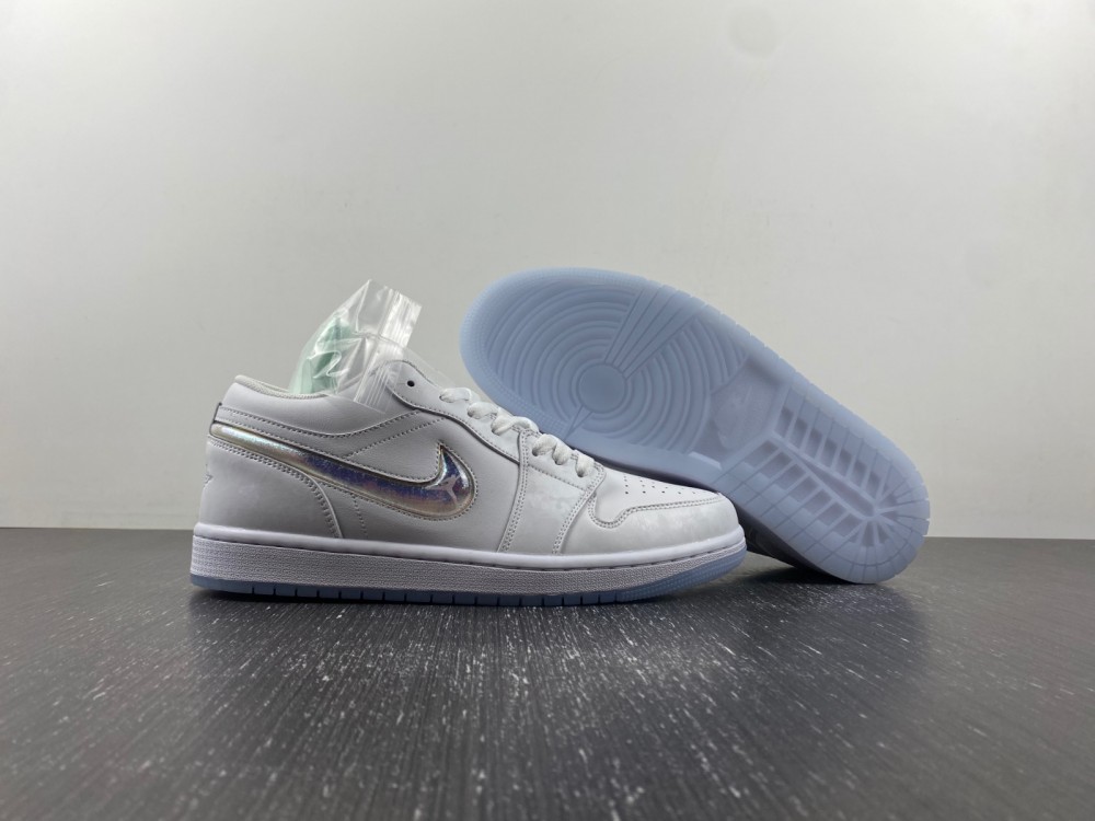 Jordan 1 Low SE Glitter Swoosh  FQ9112-100