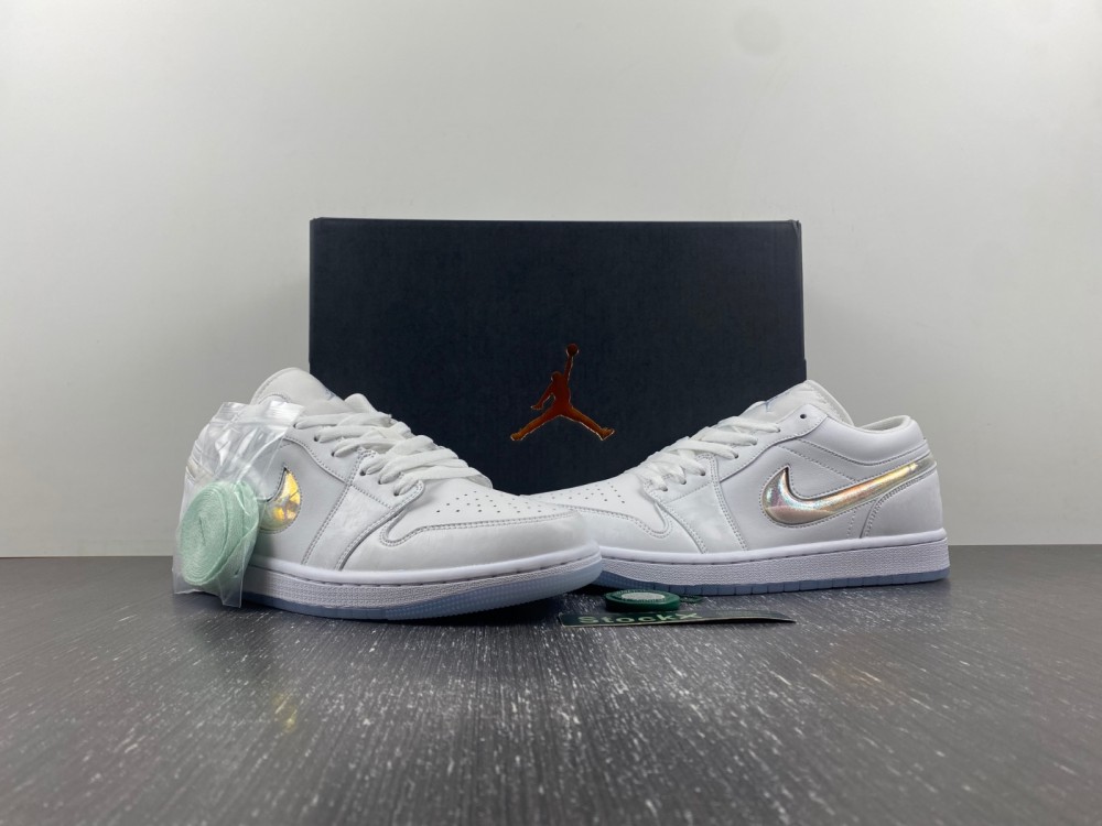 Jordan 1 Low SE Glitter Swoosh  FQ9112-100