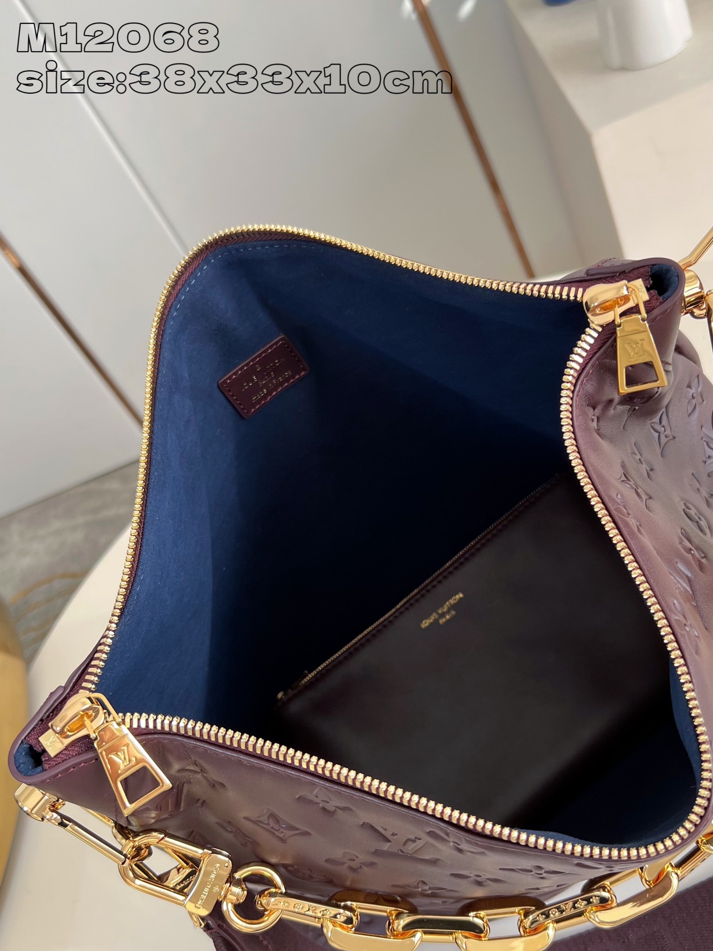 LV coussin hobo MM 38*33*10CM 2024122602