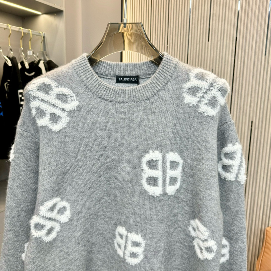 Ba*len*cia*ga sweater 2024122801