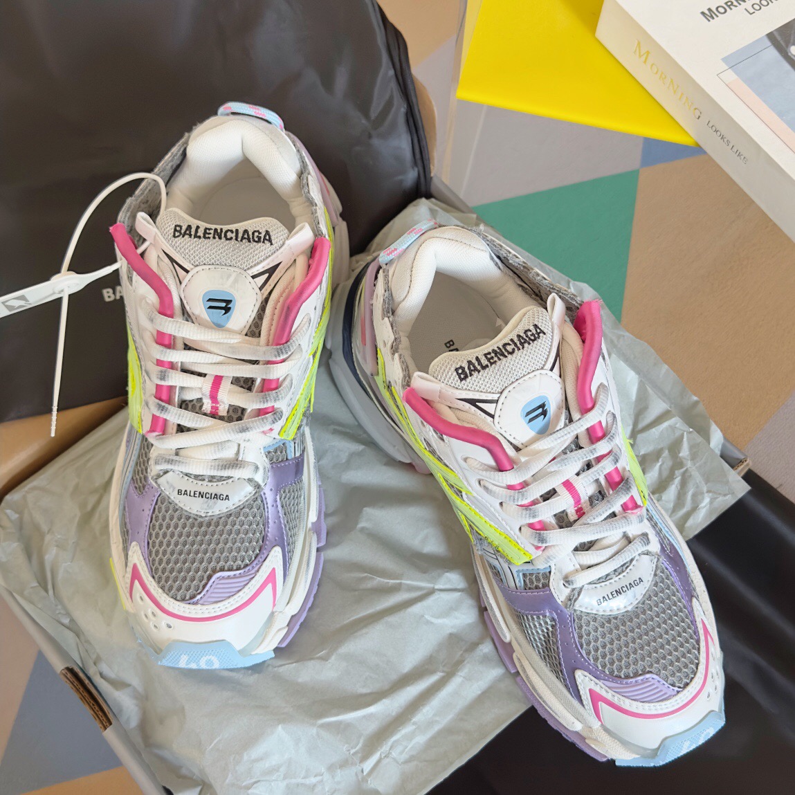 Ba*len*cia*ga sneaker 2024123001