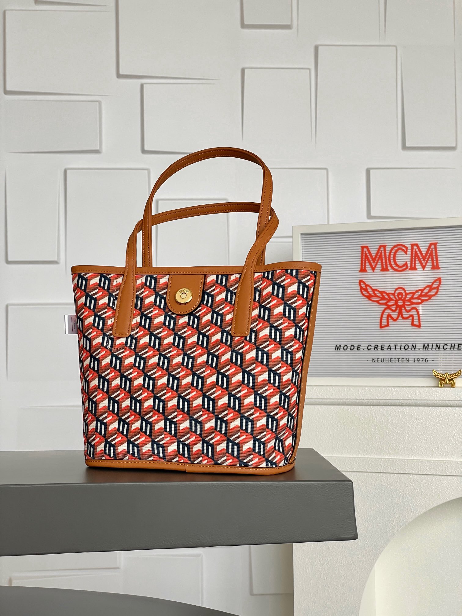 MCM Liz mini tote bag 28x11.5x20cm 2024123101