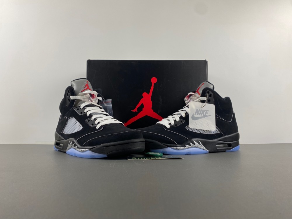 Jordan 5 Retro OG Black Metallic Reimagined  HF3975-001
