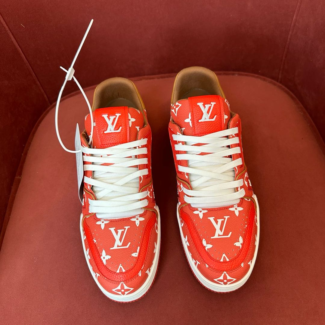 LV sneaker 2025010202