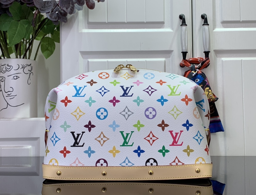l**is V*t*n x takashi murakami cosmetic pouch gm white multicolored 27x18x9cm