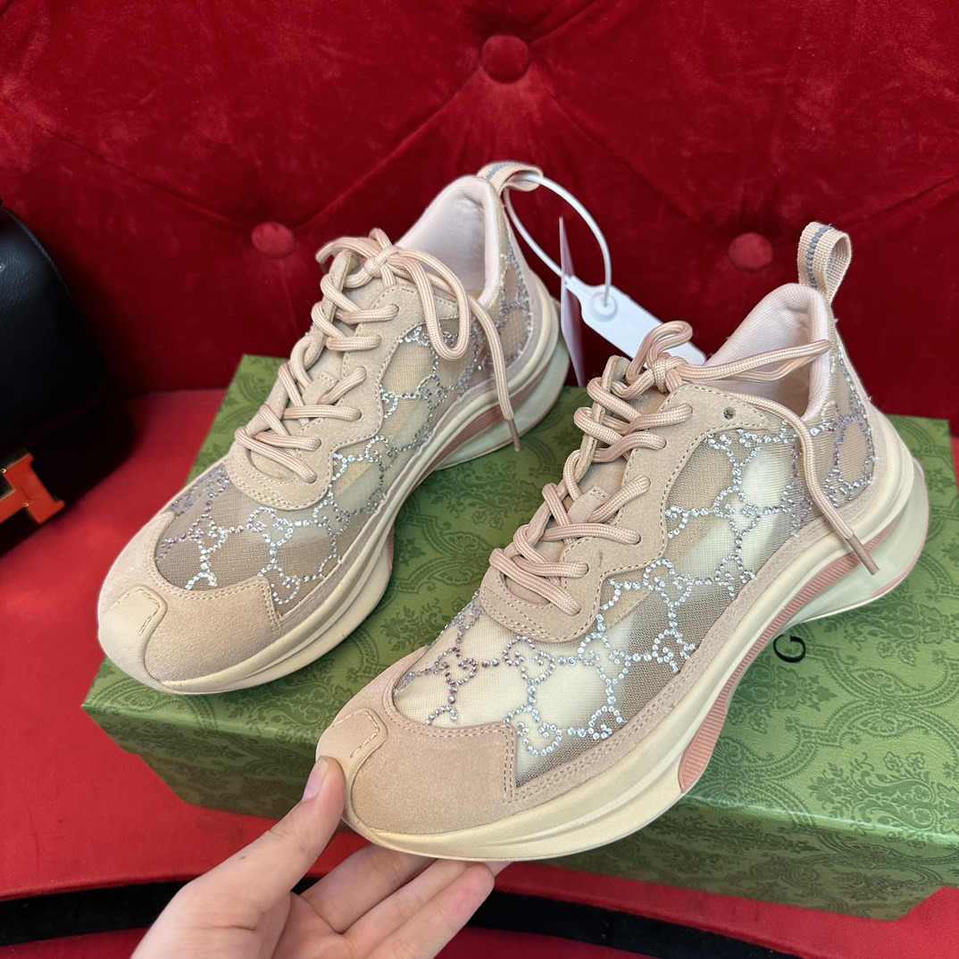 G*u*i sneaker 2025011002