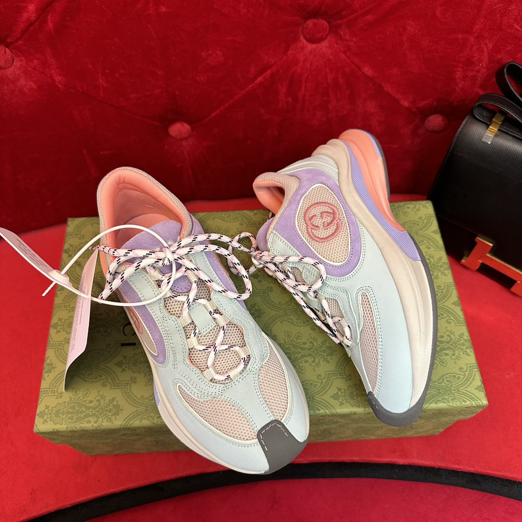 G*u*i sneaker 2025011005