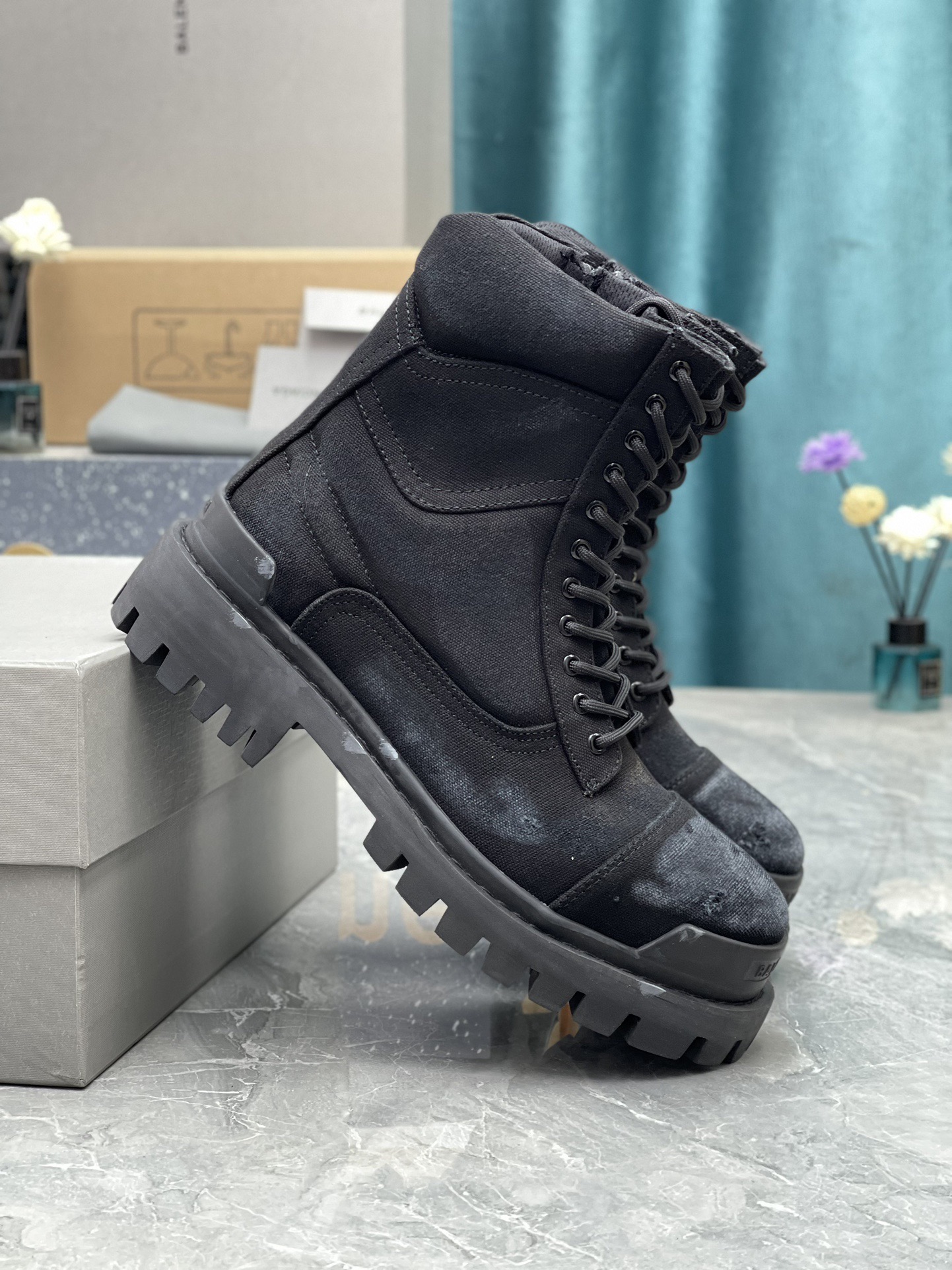 Ba*len*cia*ga boots 2024011302